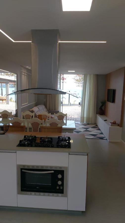 Apartamento Frente Mar Na Baia De Porto Belo Esterno foto